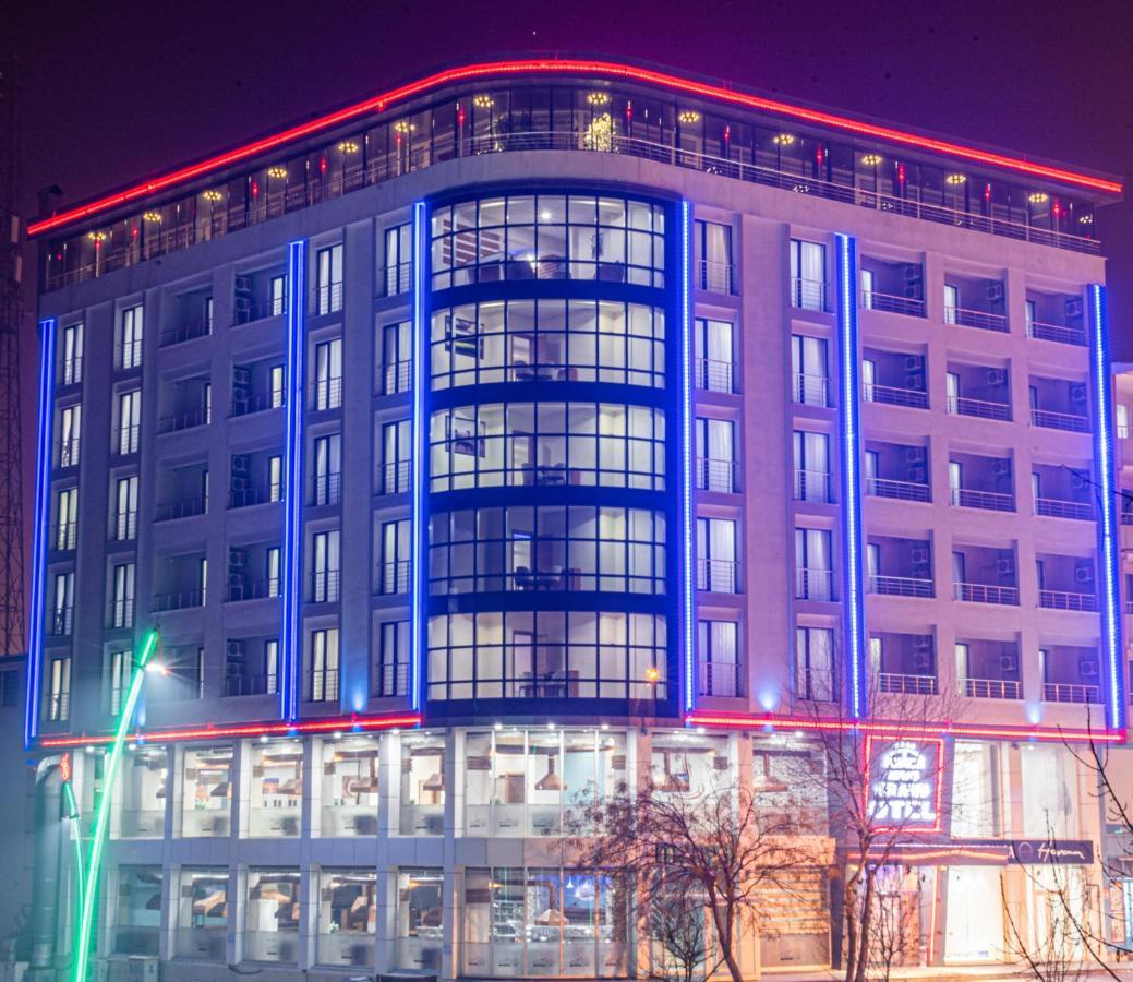 Mus Grand Hotel エクステリア 写真